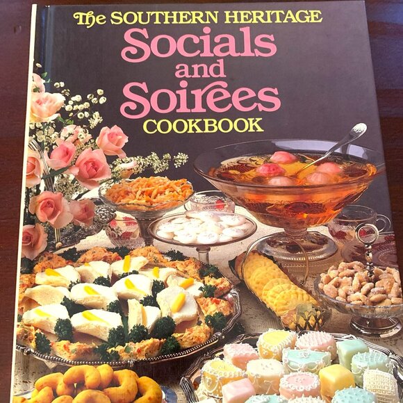 Vintage Cookbook 'Socials and Soirees' by The Southern Heritage Cookbook Series - Picture 1 of 1